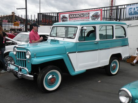 teal jeep